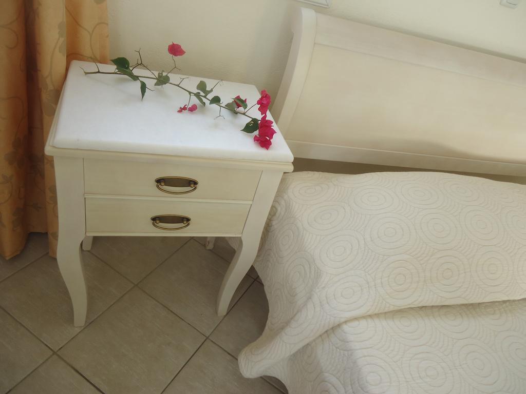 Apartamento Orkos Blue Coast Mikri Vigla Habitación foto